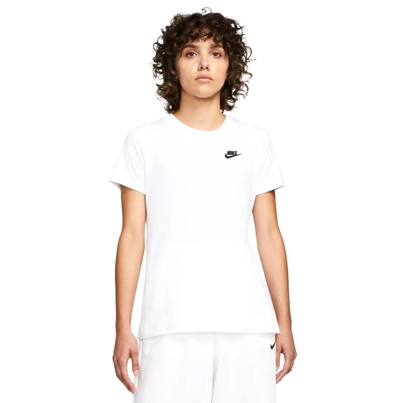 تیشرت زنانه نایک Sportswear Club مدل DN2393-100 رنگ سفید