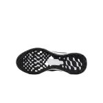 کفش ورزشی زنانه نایک Revolution 6 Next Nature مدل DC3729-003 رنگ مشکی سفید