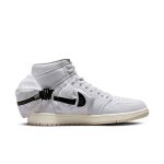 کفش مردانه نایکی Air Jordan 1 Utility مدل White/Black-Sail کد DO8727-100 رنگ سفید مشکی