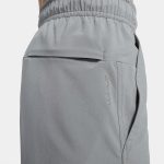 شلوارک ورزشی مردانه نایکی Unlimited Dri-FIT طوسی ۱۸ سانتی‌متری مدل DV9340-084