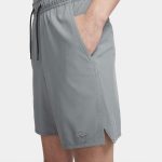 شلوارک ورزشی مردانه نایکی Unlimited Dri-FIT طوسی ۱۸ سانتی‌متری مدل DV9340-084