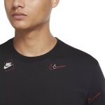 تیشرت مردانه نایک مدل Sportswear Logo All Over Print کد DN5246-010 رنگ مشکی