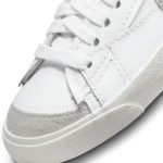 کفش زنانه نایک مدل Blazer Low '77 Jumbo کد DQ1470-102 رنگ سفید صورتی